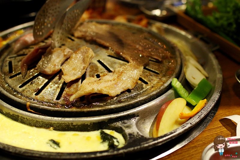 【台北美食】滋滋咕嚕 藝人納豆開的韓式烤肉店，起司年糕好吃 @Alina 愛琳娜