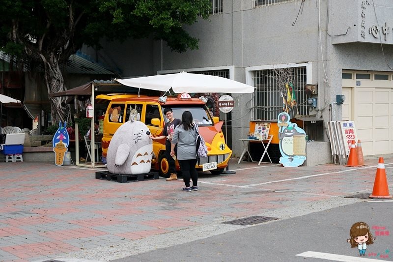 【台南景點】安平貓小巴 貓車站巴士,來龍貓公車站拍照打卡吃冰 @Alina 愛琳娜 【台南景點】安平貓小巴 貓車站巴士,來龍貓公車站拍照打卡吃冰 @Alina 愛琳娜