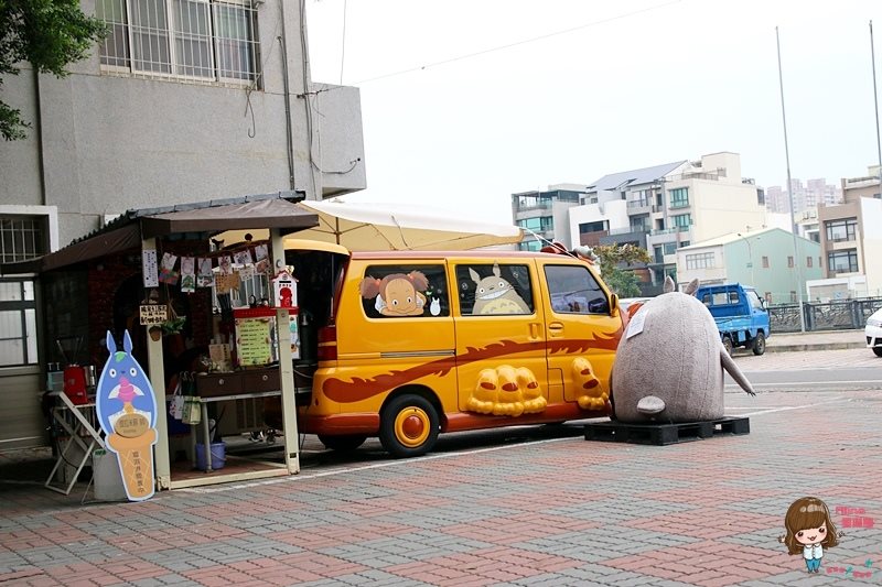 【台南景點】安平貓小巴 貓車站巴士,來龍貓公車站拍照打卡吃冰 @Alina 愛琳娜 【台南景點】安平貓小巴 貓車站巴士,來龍貓公車站拍照打卡吃冰 @Alina 愛琳娜