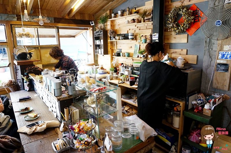 【花蓮咖啡】咖啡花 Caffe Fiore 老木屋文青咖啡館,推抹茶蛋糕捲 @Alina 愛琳娜 【花蓮咖啡】咖啡花 Caffe Fiore 老木屋文青咖啡館,推抹茶蛋糕捲 @Alina 愛琳娜