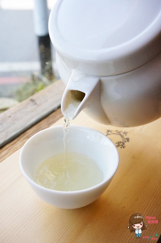 【花蓮咖啡】咖啡花 Caffe Fiore 老木屋文青咖啡館,推抹茶蛋糕捲 @Alina 愛琳娜 【花蓮咖啡】咖啡花 Caffe Fiore 老木屋文青咖啡館,推抹茶蛋糕捲 @Alina 愛琳娜