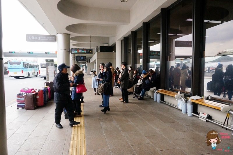 【首爾交通】金浦機場接送 輕鬆往返市區,專人包車適合親子孝親 @Alina 愛琳娜 【首爾交通】金浦機場接送 輕鬆往返市區,專人包車適合親子孝親 @Alina 愛琳娜