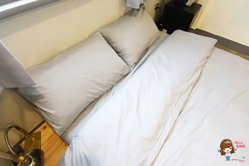 【台中住宿】逢甲夜市民宿 斜角旅人 老宅文青風，喝斜角巷逛夜市 @Alina 愛琳娜
