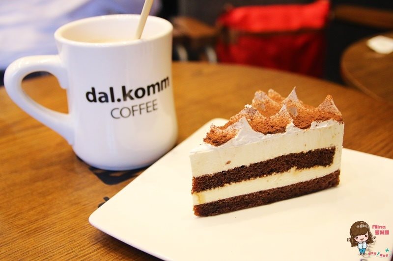 【韓劇景點】dal.komm COFFEE 仁川松島中央店,太陽的後裔景點 @Alina 愛琳娜 【韓劇景點】dal.komm COFFEE 仁川松島中央店,太陽的後裔景點 @Alina 愛琳娜