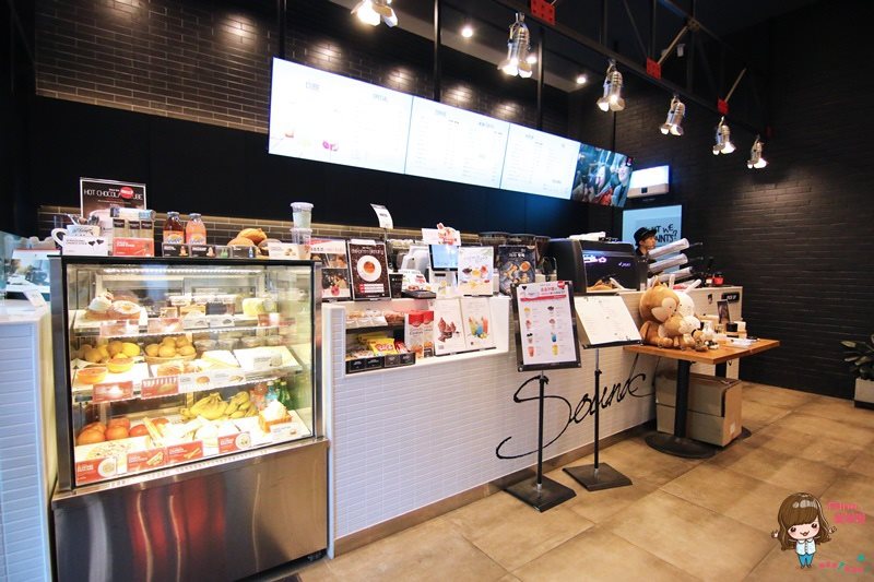 【韓劇景點】dal.komm COFFEE 仁川松島中央店,太陽的後裔景點 @Alina 愛琳娜 【韓劇景點】dal.komm COFFEE 仁川松島中央店,太陽的後裔景點 @Alina 愛琳娜