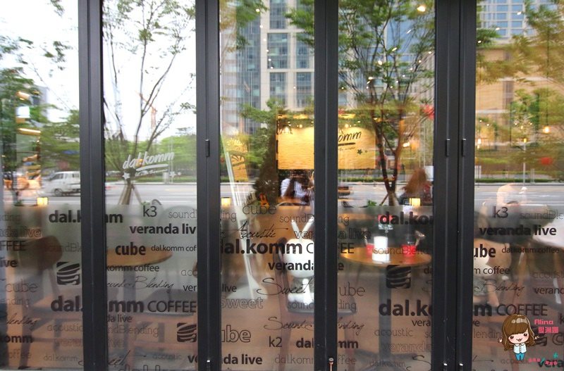 【韓劇景點】dal.komm COFFEE 仁川松島中央店，太陽的後裔景點 @Alina 愛琳娜