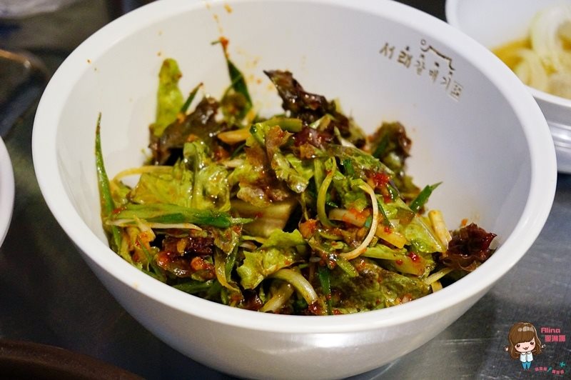 【首爾美食】喜來稀肉 烤海鷗肉好吃，韓劇太陽的後裔聚餐烤肉店 @Alina 愛琳娜