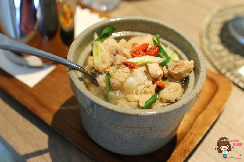 【台北食記】Caffe Le MANI 琢手咖啡民權東路舊址，大推野菇鹹派 @Alina 愛琳娜