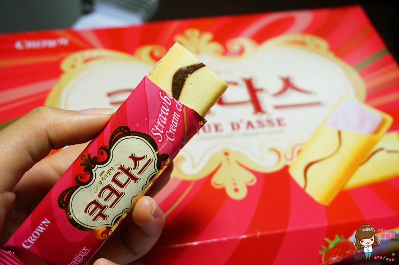 【首爾購物】韓國零食餅乾-抹茶巧克力.養樂多軟糖.粉紅品客洋芋片 @Alina 愛琳娜