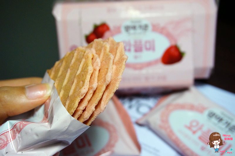 【首爾購物】韓國零食餅乾-抹茶巧克力.養樂多軟糖.粉紅品客洋芋片 @Alina 愛琳娜