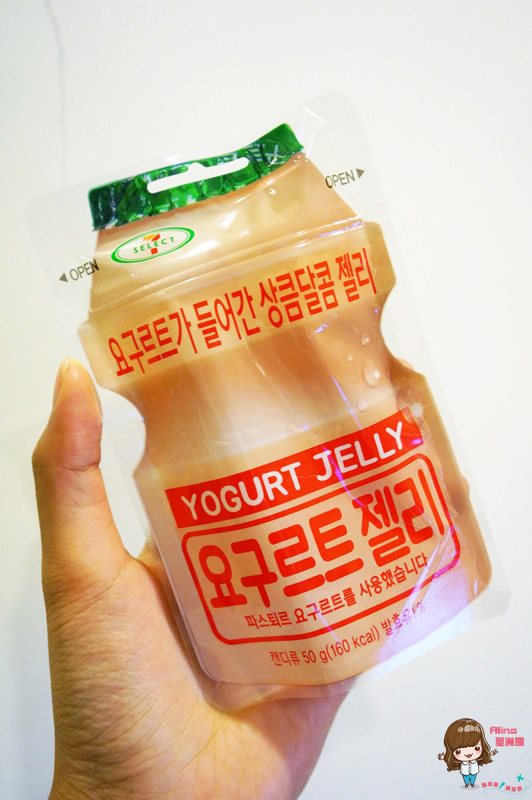 【首爾購物】韓國零食餅乾-抹茶巧克力.養樂多軟糖.粉紅品客洋芋片 @Alina 愛琳娜