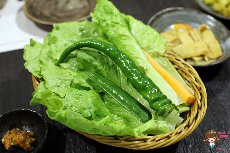 【台北美食】K-Chef 韓食坊｜韓式烤肉，炒辣雞配部隊鍋 @Alina 愛琳娜