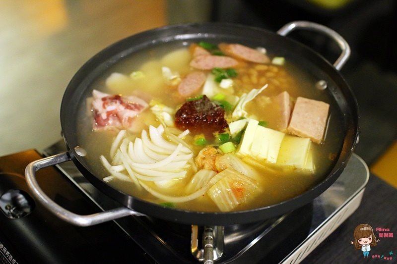 【台北美食】K-Chef 韓食坊｜韓式烤肉，炒辣雞配部隊鍋 @Alina 愛琳娜