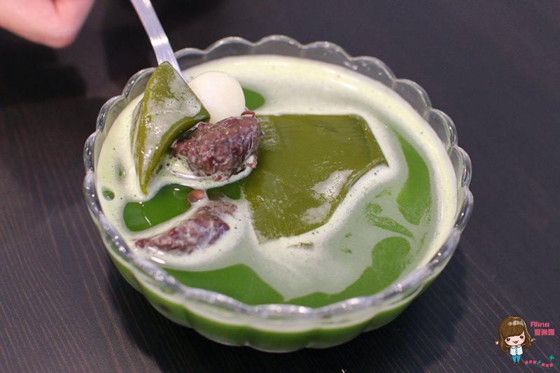 【台北甜點】MATCHA ONE 永康街抹茶甜點店，宇治抹茶千層蛋糕 @Alina 愛琳娜