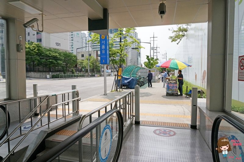 【首爾購物景點】首爾林貨櫃屋 Under Stand Avenue 文青樂活區 @Alina 愛琳娜 【首爾購物景點】首爾林貨櫃屋Under Stand Avenue 文青樂活區