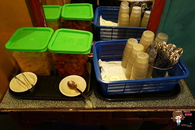 首爾尹氏密房|人氣排隊美食推薦:豬牛漢堡排、飛魚卵義大利麵 @Alina 愛琳娜 首爾尹氏密房|人氣排隊美食推薦:豬牛漢堡排、飛魚卵義大利麵 @Alina 愛琳娜