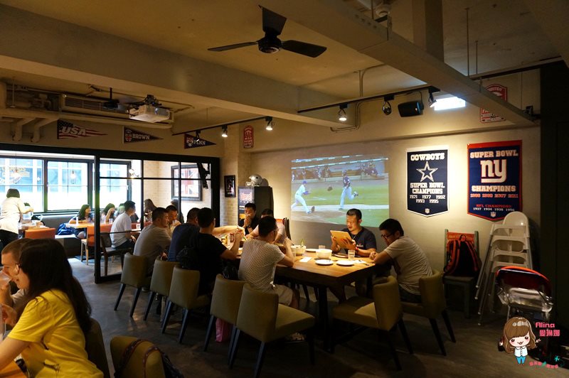 【台北美食】CAMPUS CAFE 美式運動餐廳,健康早午餐木盆沙拉 @Alina 愛琳娜 【台北美食】CAMPUS CAFE 美式運動餐廳,健康早午餐木盆沙拉 @Alina 愛琳娜