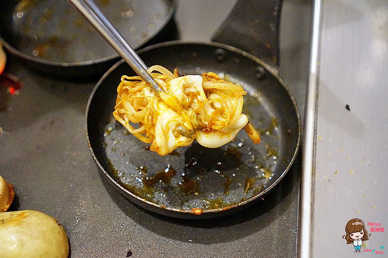 【首爾美食】made by O:Z 辣炒章魚豬五花配烤起司,DIY好玩好吃 @Alina 愛琳娜 【首爾美食】made by O:Z 辣炒章魚豬五花配烤起司,DIY好玩好吃 @Alina 愛琳娜