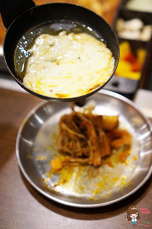 【首爾美食】made by O:Z 辣炒章魚豬五花配烤起司,DIY好玩好吃 @Alina 愛琳娜 【首爾美食】made by O:Z 辣炒章魚豬五花配烤起司,DIY好玩好吃 @Alina 愛琳娜