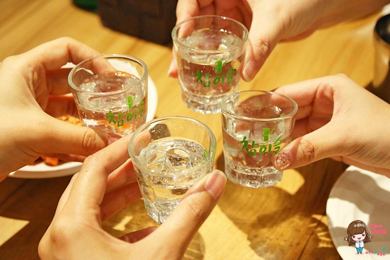 【台北美食】起家雞 韓式炸雞店|去骨洋釀炸雞、青蔥炸雞我喜歡 @Alina 愛琳娜 【台北美食】起家雞 韓式炸雞店|去骨洋釀炸雞、青蔥炸雞我喜歡 @Alina 愛琳娜