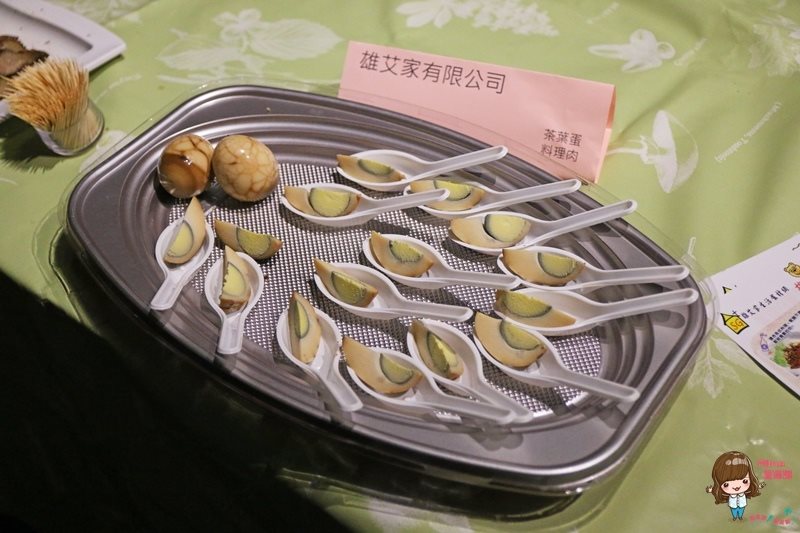 【網購美食】台灣國際食品暨設備展：08真的酥花生糖、鮮乳坊 @Alina 愛琳娜