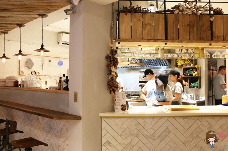 【台北食記】VCE南加州餐飲生活概念店,海洋衝浪風咖啡館餐廳 @Alina 愛琳娜 【台北食記】VCE南加州餐飲生活概念店,海洋衝浪風咖啡館餐廳 @Alina 愛琳娜