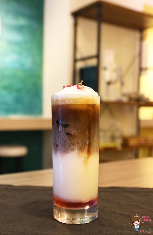 【台北甜點】Onii 早午餐小酒館| 韓式花香米蛋糕,可愛又特別 @Alina 愛琳娜 【台北甜點】Onii 早午餐小酒館| 韓式花香米蛋糕,可愛又特別 @Alina 愛琳娜
