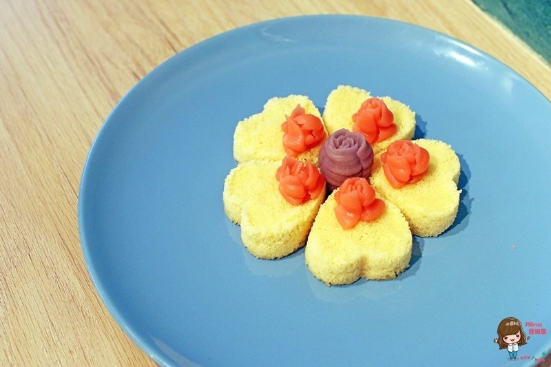 【台北甜點】Onii 早午餐小酒館| 韓式花香米蛋糕,可愛又特別 @Alina 愛琳娜 【台北甜點】Onii 早午餐小酒館| 韓式花香米蛋糕,可愛又特別 @Alina 愛琳娜