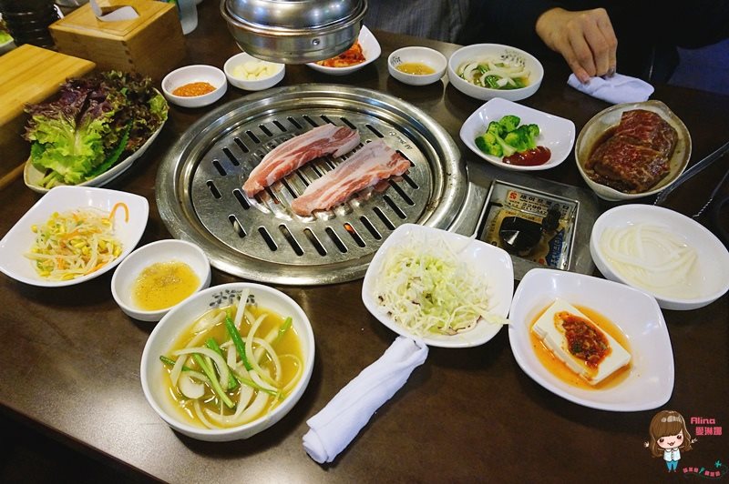【首爾美食】石原亭炭火烤肉店-調味牛排烤五花肉韓式烤牛肉 @Alina 愛琳娜