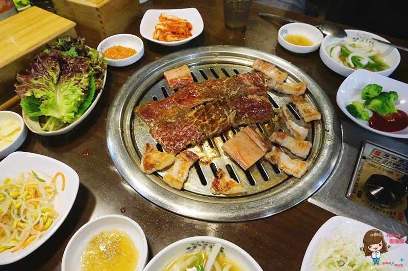 【首爾美食】石原亭炭火烤肉店-調味牛排烤五花肉韓式烤牛肉 @Alina 愛琳娜