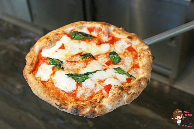 【台北美食】松山 BANCO 棒可Pizza 正宗拿坡里窯烤披薩 @Alina 愛琳娜