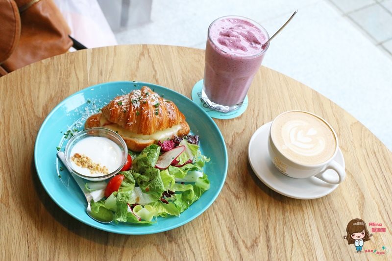 【台北咖啡】Fika Fika Cafe 內湖店,北歐簡約早午餐咖啡館 @Alina 愛琳娜 【台北咖啡】Fika Fika Cafe 內湖店,北歐簡約早午餐咖啡館 @Alina 愛琳娜