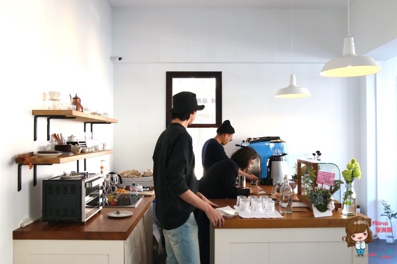 【花蓮咖啡】浮室 soave plan 極簡白復古文青咖啡館,優雅微光 @Alina 愛琳娜 【花蓮咖啡】浮室 soave plan 極簡白復古文青咖啡館,優雅微光 @Alina 愛琳娜