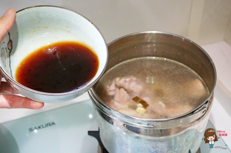 【懶人食譜】剝皮辣椒雞湯 第一次就上手！花蓮金品剝皮辣椒 @Alina 愛琳娜