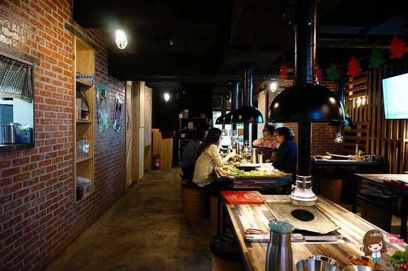 【台北美食】咚咚家 dondonga 韓式豬肉專賣烤肉店，好愛起司蒸蛋 @Alina 愛琳娜