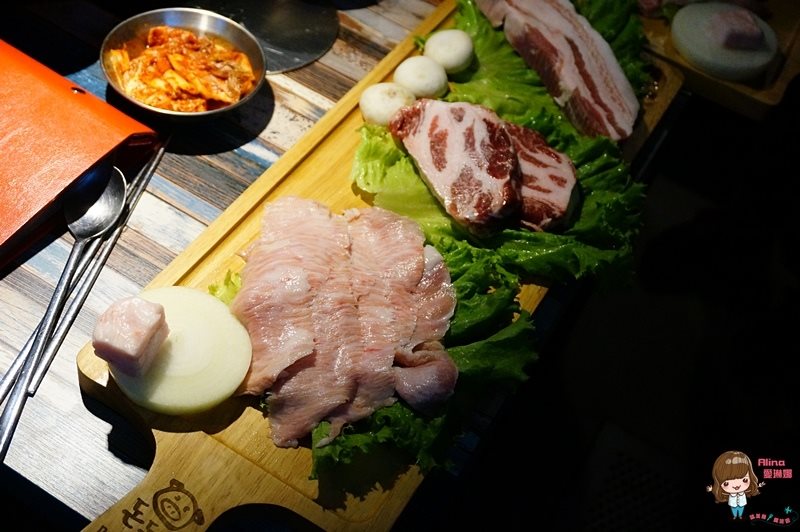 【台北美食】咚咚家 dondonga 韓式豬肉專賣烤肉店，好愛起司蒸蛋 @Alina 愛琳娜