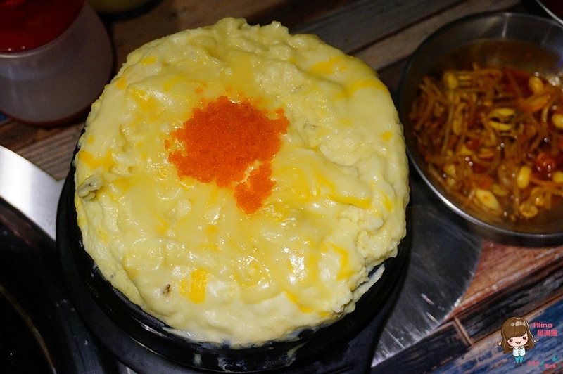 【台北美食】咚咚家 dondonga 韓式豬肉專賣烤肉店，好愛起司蒸蛋 @Alina 愛琳娜