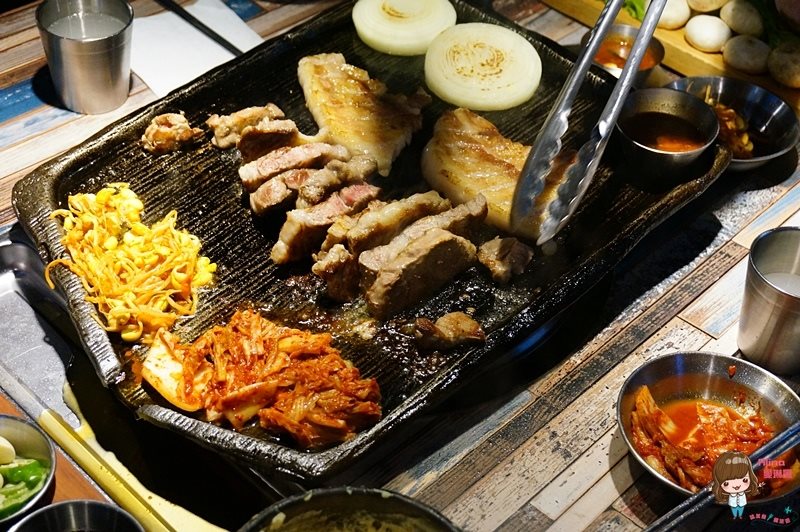 【台北美食】咚咚家 dondonga 韓式豬肉專賣烤肉店，好愛起司蒸蛋 @Alina 愛琳娜