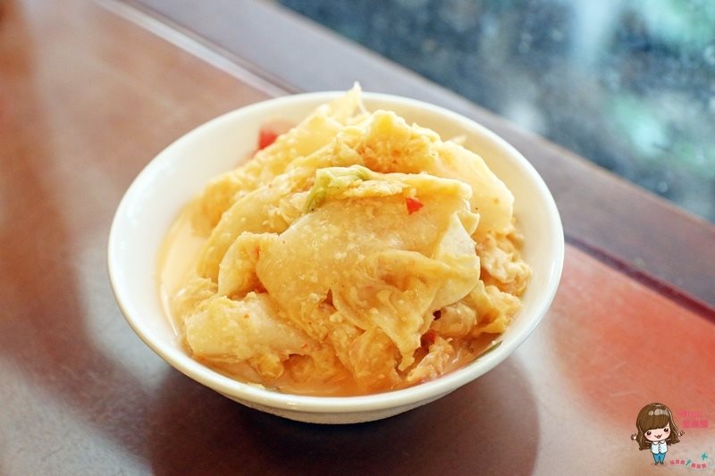 【台北食記】新家圓客家川菜小館，推薦菜：筍香封肉XO彩椒雞柳 @Alina 愛琳娜