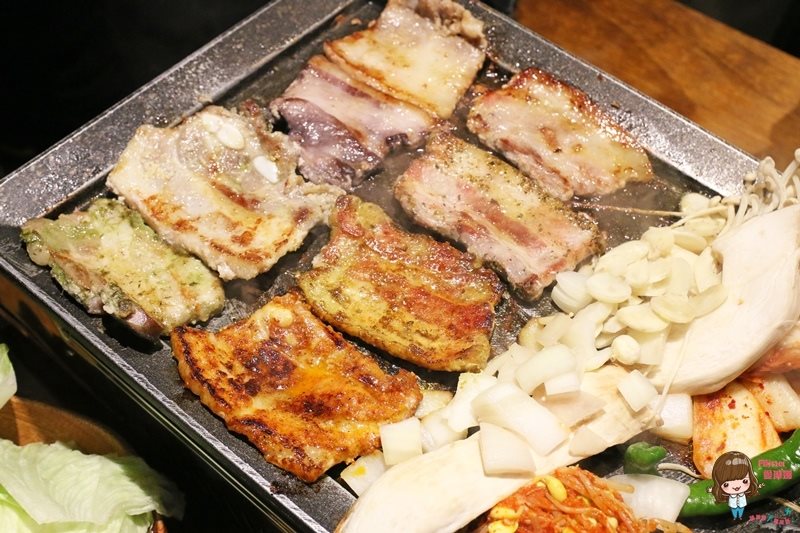 【台北美食】娘子韓食起士部隊鍋、小八色韓國烤肉配韓式炸雞 @Alina 愛琳娜