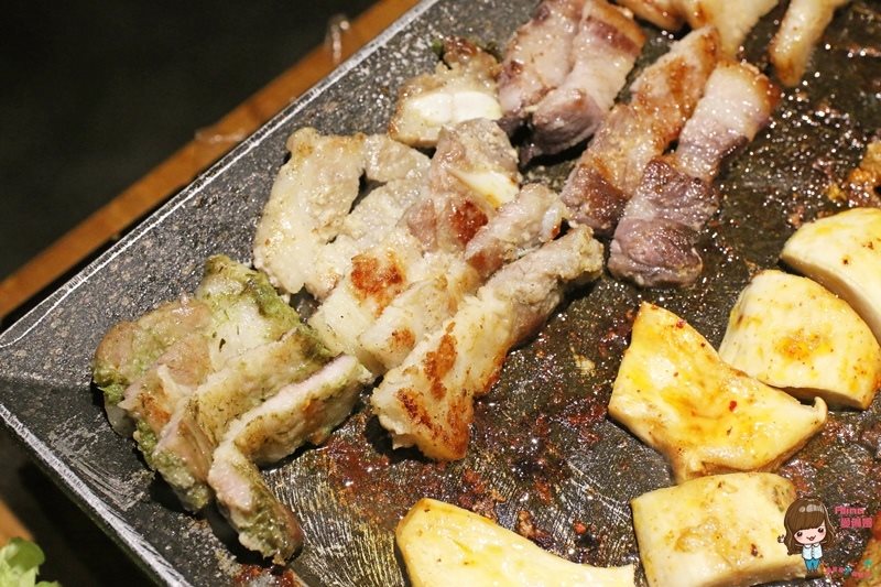 【台北美食】娘子韓食起士部隊鍋、小八色韓國烤肉配韓式炸雞 @Alina 愛琳娜