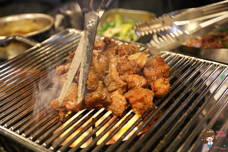 【首爾美食】將軍府烤肉|在地人愛吃平價烤肉店,喜歡豬橫隔膜 @Alina 愛琳娜 將軍府烤肉