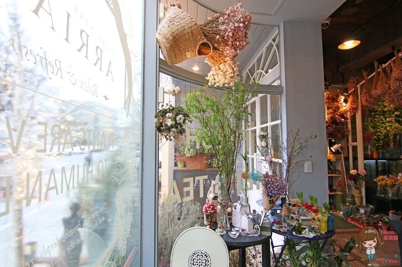 【首爾咖啡館】ARRIATE Cafe 江南花草咖啡館，乾燥花夢幻芬芳香 @Alina 愛琳娜