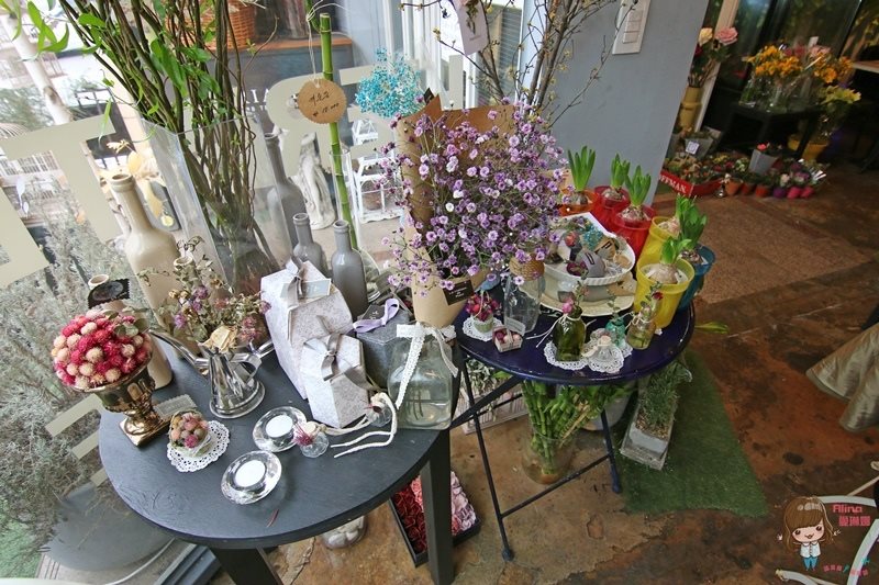【首爾咖啡館】ARRIATE Cafe 江南花草咖啡館，乾燥花夢幻芬芳香 @Alina 愛琳娜