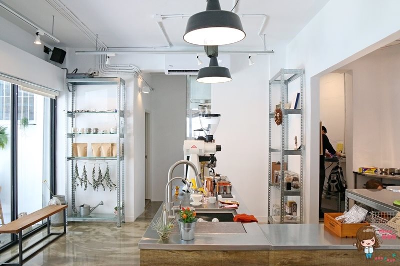 【台北食記】Ratio Coffee Roasters 不限時咖啡館,甜點蛋糕好吃 @Alina 愛琳娜 Ratio Coffee