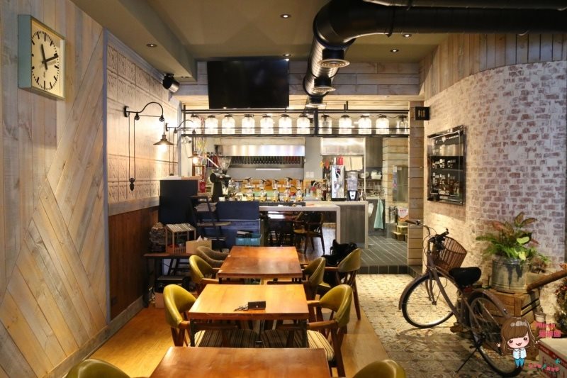 【台北食記】Ginas122 Cafe 從早坐到晚的放鬆咖啡餐酒館 @Alina 愛琳娜 【台北食記】Ginas122 Cafe 從早坐到晚的放鬆咖啡餐酒館 @Alina 愛琳娜