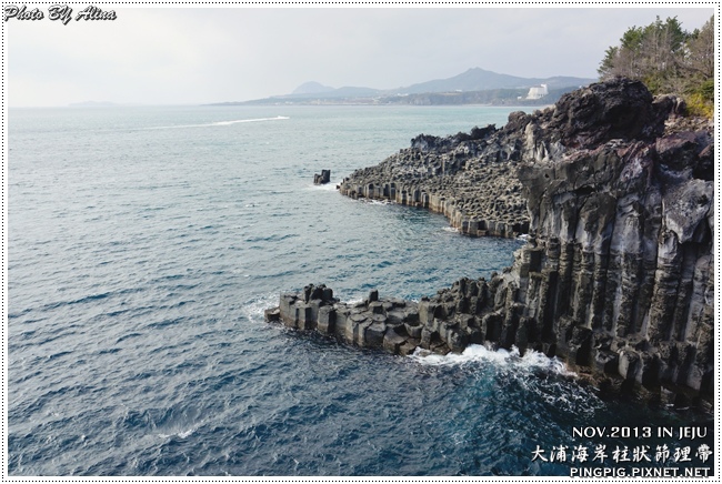 【濟州島景點】西歸浦 中文觀光區 大浦海岸柱狀節理帶火山岩 @Alina 愛琳娜