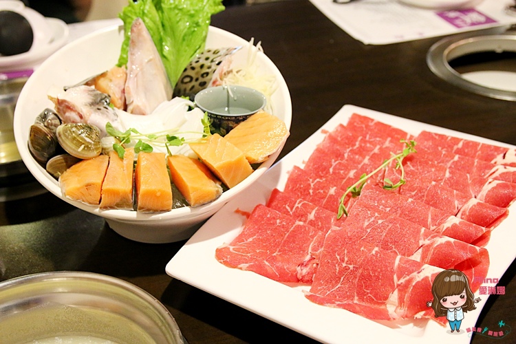 【新店美食】鮮境涮涮鍋 主打雙人套餐好優惠，霜降牛肉薄嫩好吃 @Alina 愛琳娜