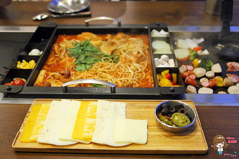 【首爾美食】made by O:Z 辣炒章魚豬五花配烤起司，DIY好玩好吃 @Alina 愛琳娜