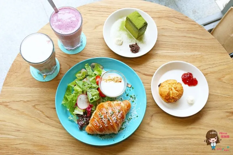 【台北咖啡】Fika Fika Cafe 內湖店，北歐簡約早午餐咖啡館 @Alina 愛琳娜